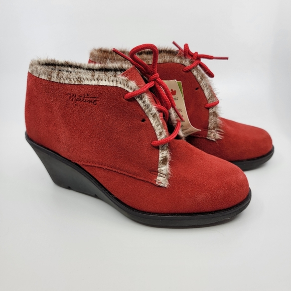 Martino Red Suede Ankle Bootie Wedges Made in Canada Size 7.5 - Picture 6 of 9